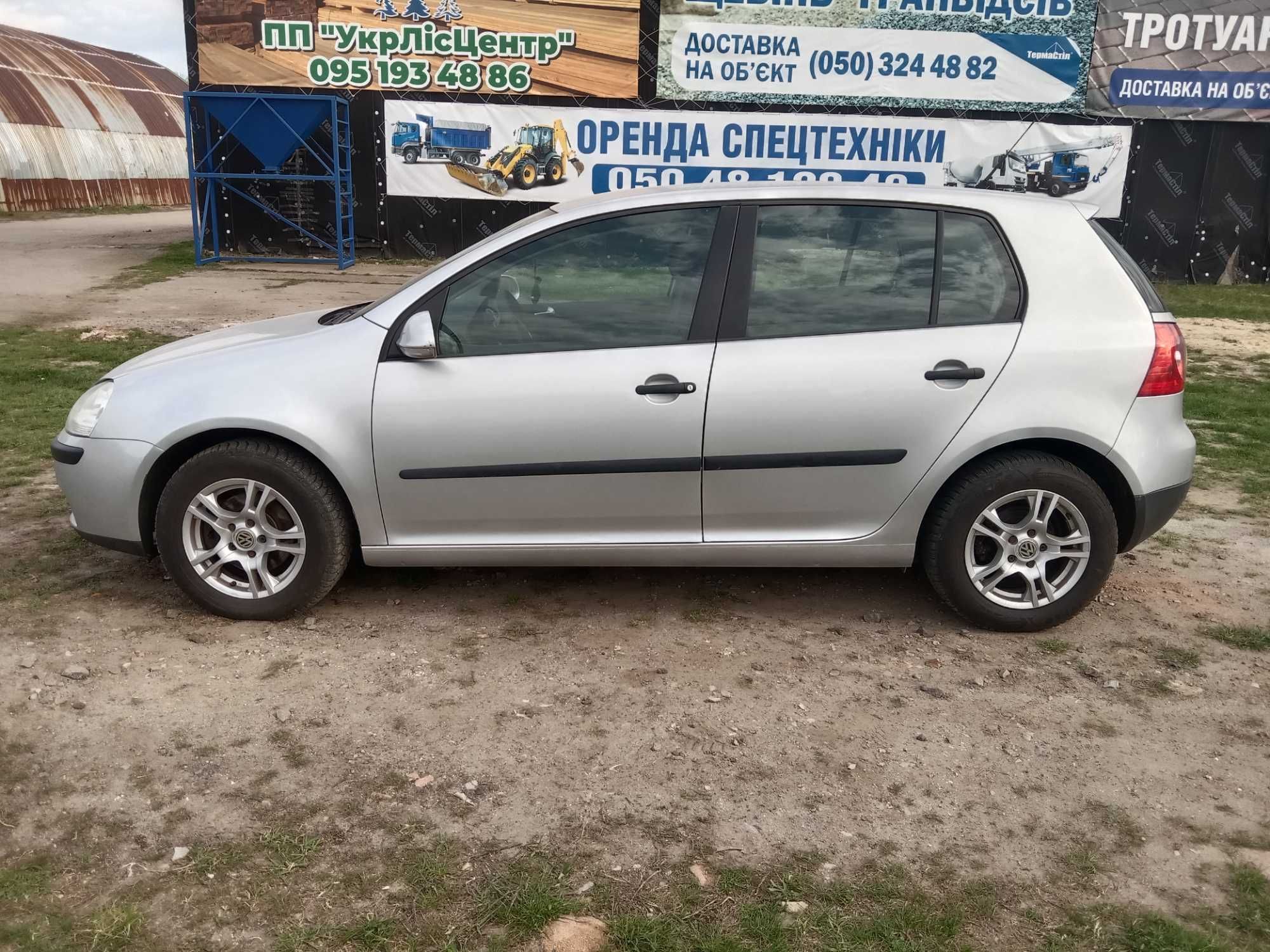 Авто в Розстрочку Volkswagen golf 5