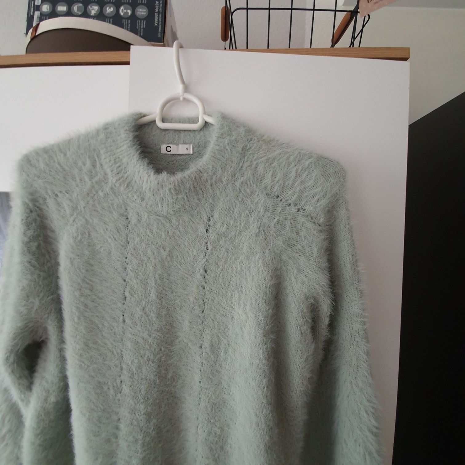 Sweter bardzo ciepły