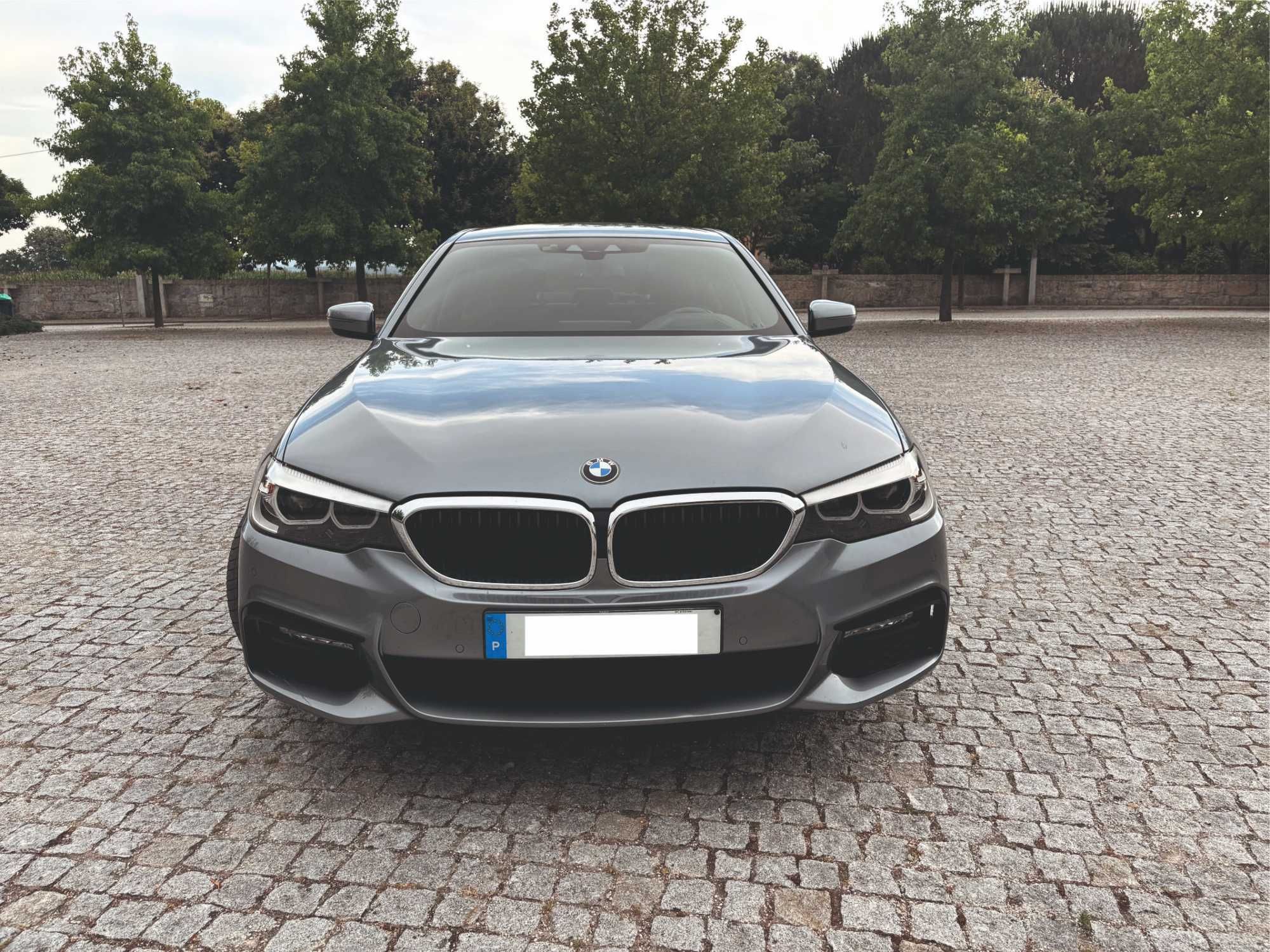 BMW 530 e iPerformance Pack M (Nacional) Com IVA Discriminado
