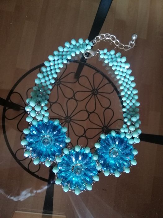 Намисто жіноче блакитне