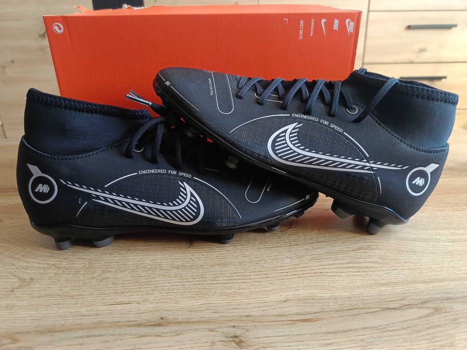 Korki Nike Mercurial Superfly 8 Club Lanki rozm. 39