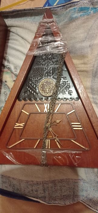 Часы с кукушкой настенные