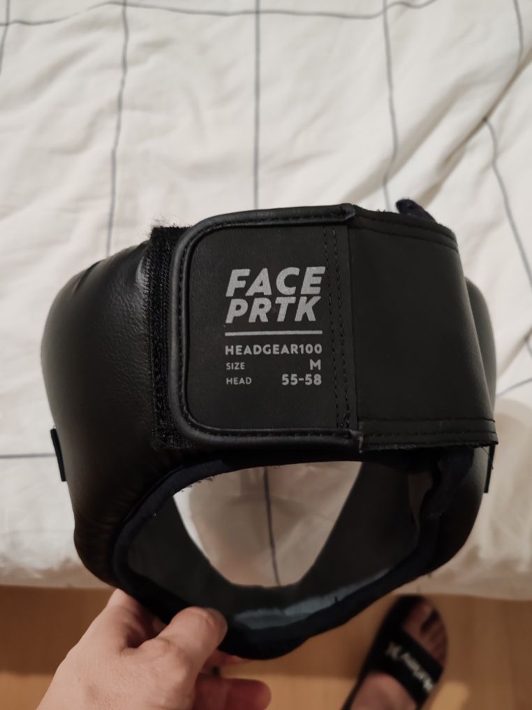 Capacete de boxe