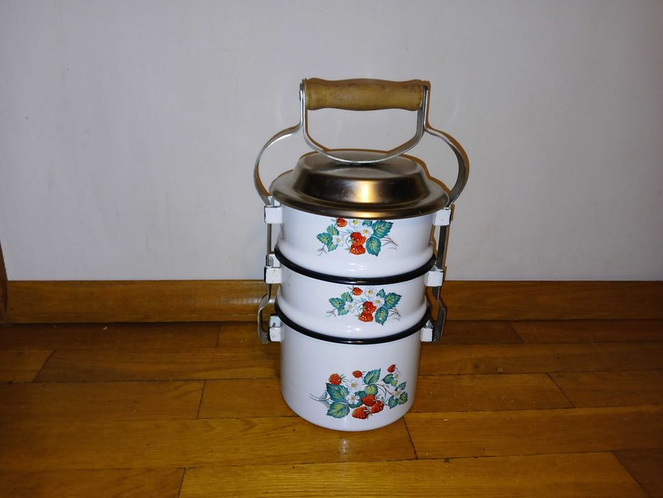 Trojaki obiadowe emaliowane. Trzydziestoletnie. Praktycznie nieużywane