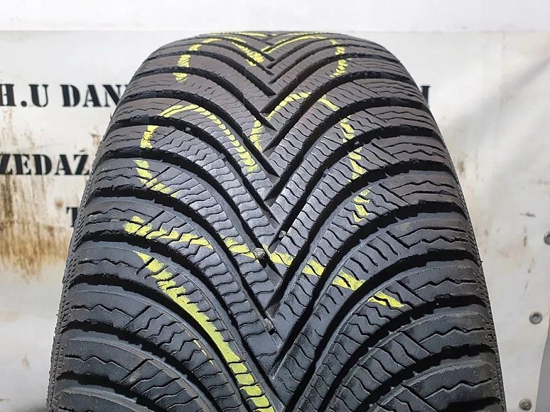 Michelin Alpin 5/205/50/17/7,4mm (1330)