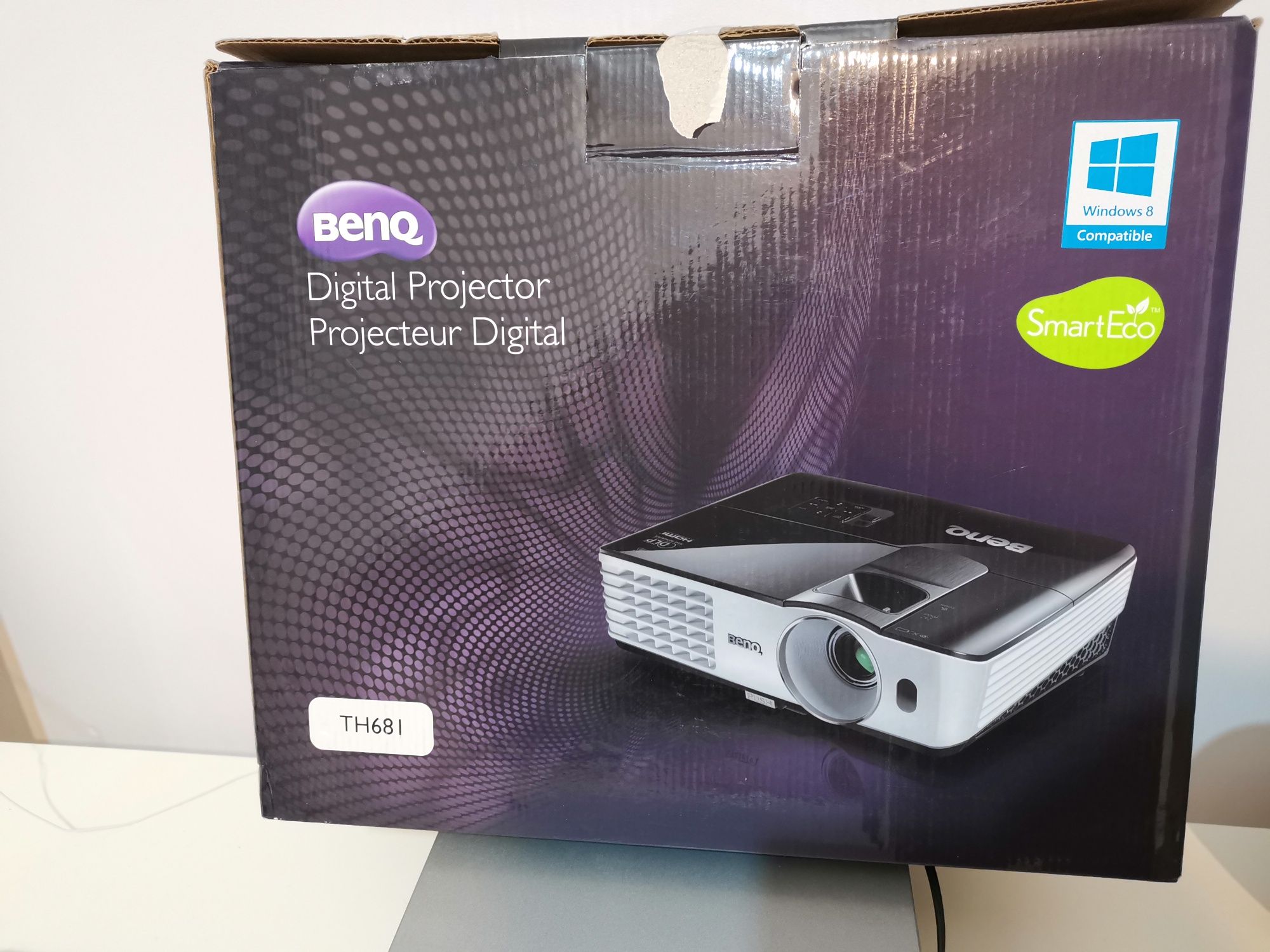 Projektor BenQ TH681