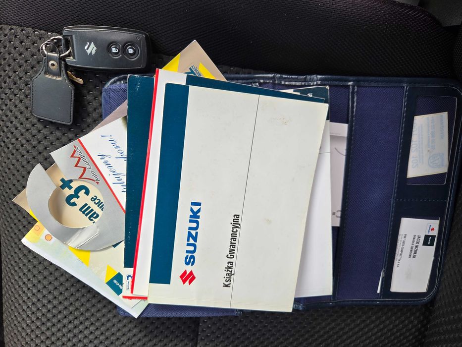 Suzuki Grand Vitara 2.4 benzyna automat