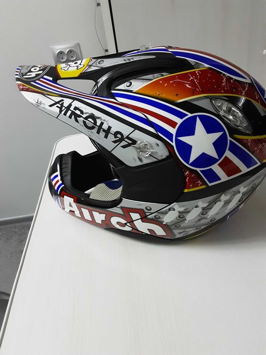 Новий шолом Airoh в оригінальному чохлі,розмір xxs 51-52