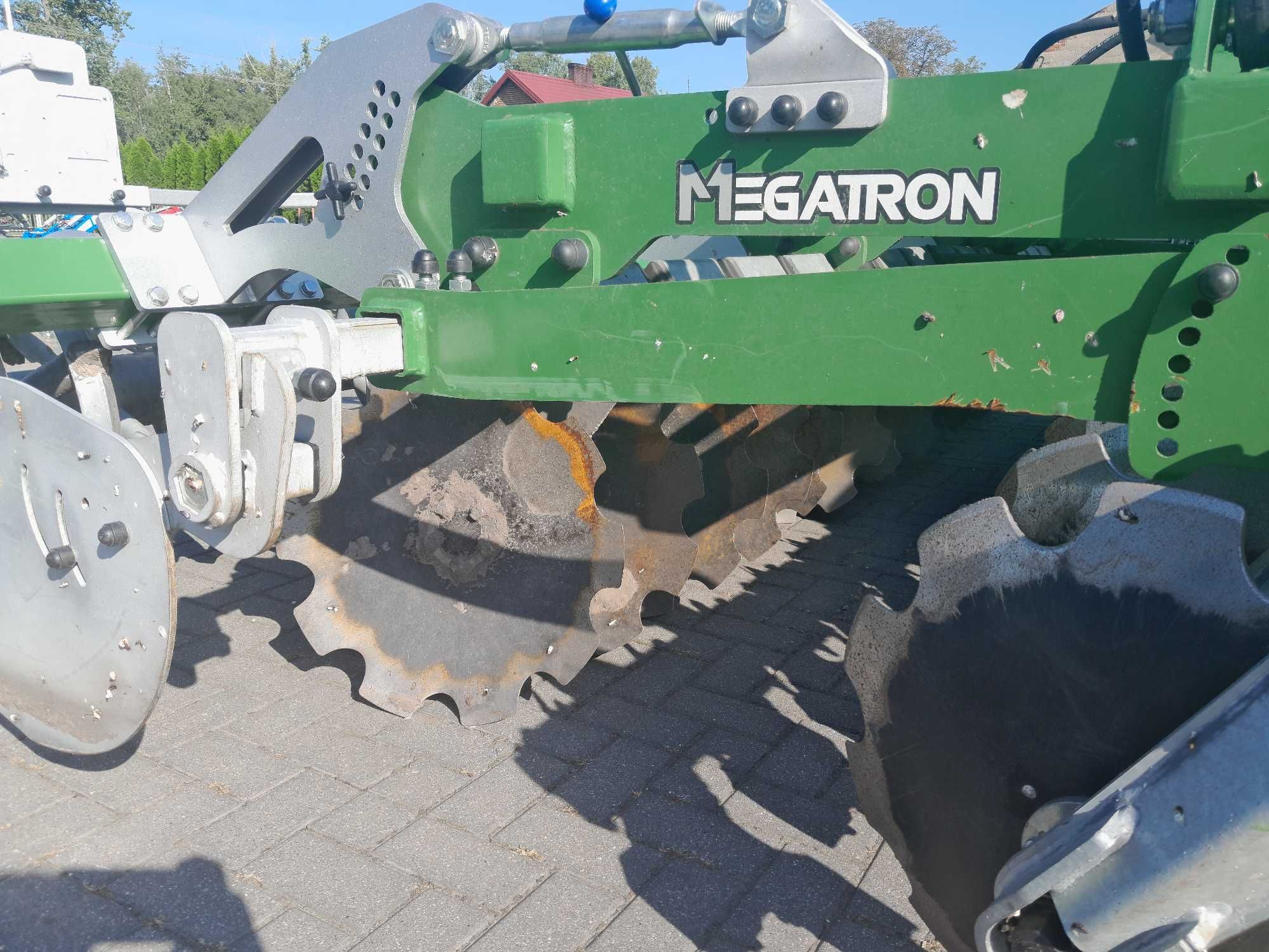 Brona kompaktowa MEGATRON S4 m Tolmet talerzówka popokazowa