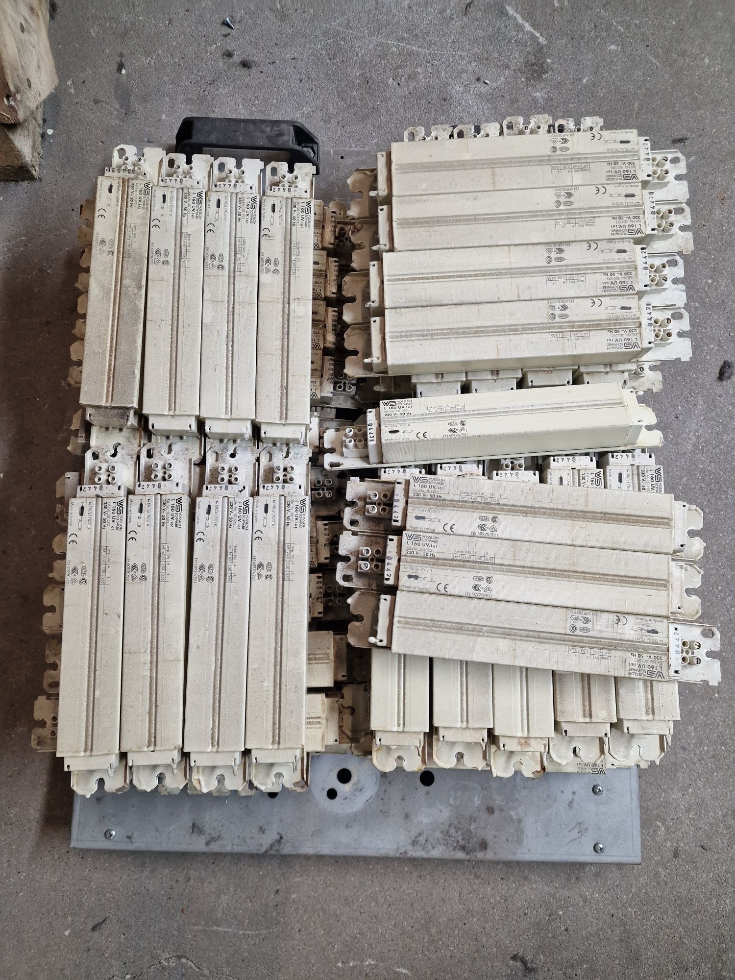 Statecznik indukcyjny, dławik do świetlówki 160W
