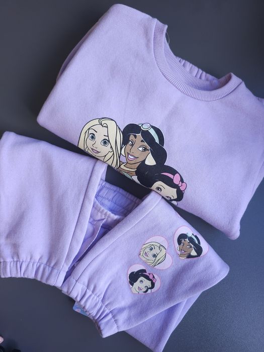 Костюм утеплений з діснеєвськими принцесами 92/98р. Primark