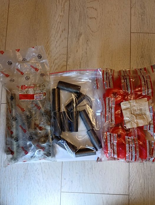 Ремкомплект кріплення реактивних тяг ВАХ 2101 2102 2103 2104 2105 2107