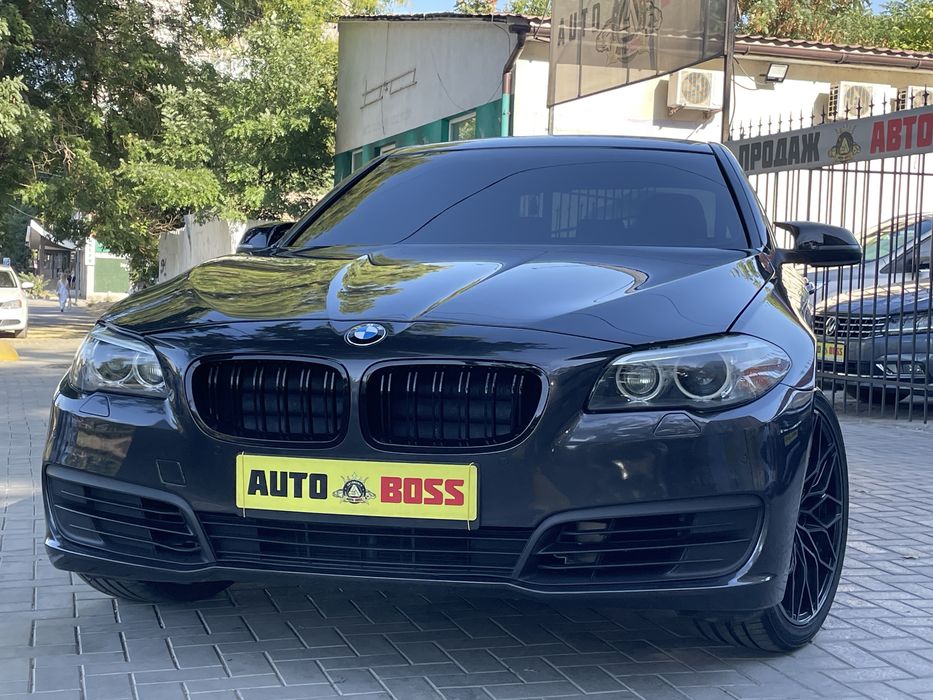BMW 535i xDrive 2013 року