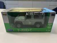 Land Rover Defender 1:24 Welly