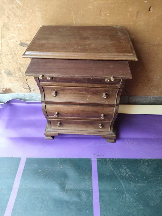 Mesa de cabeceira apoio