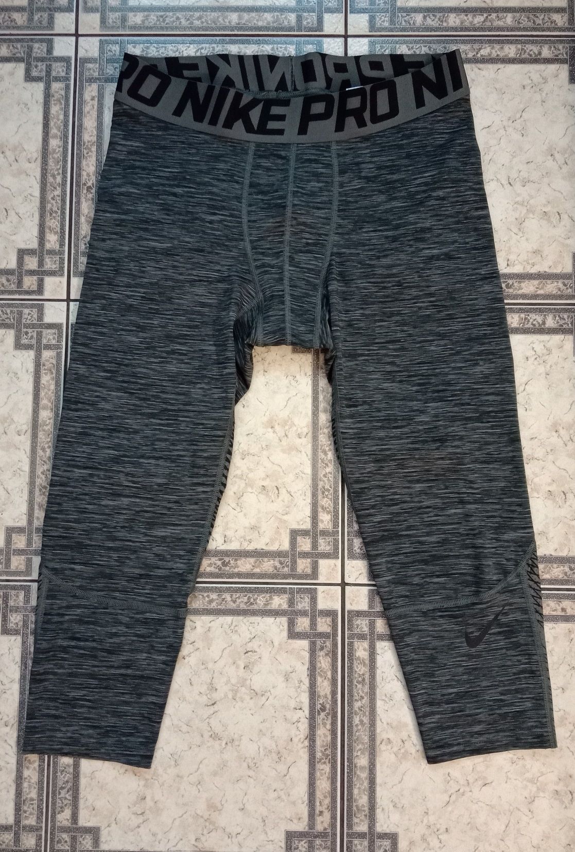 Nike Pro Hypercool  legginsy spodenki sportowe męskie ¾ XL