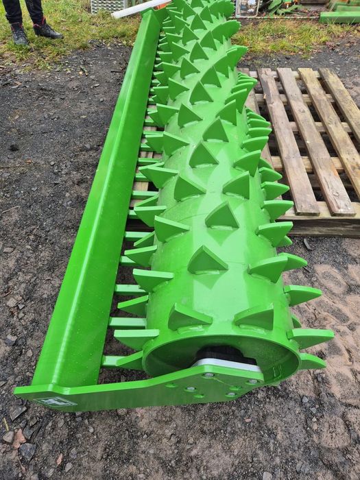 Wał kolczaty Packera Amazone PW3000/500