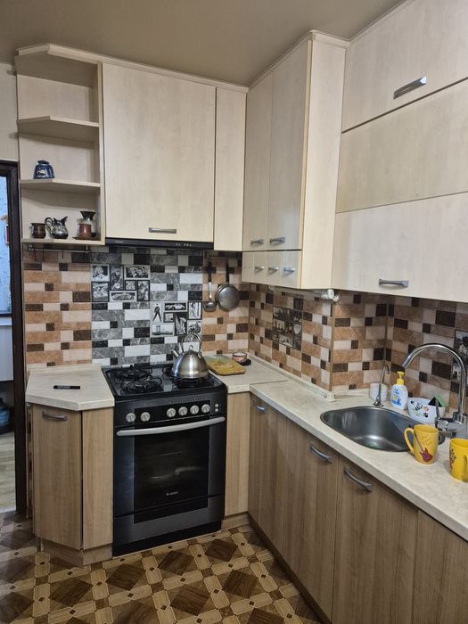 Продам кухню бу в нормальном састоянии