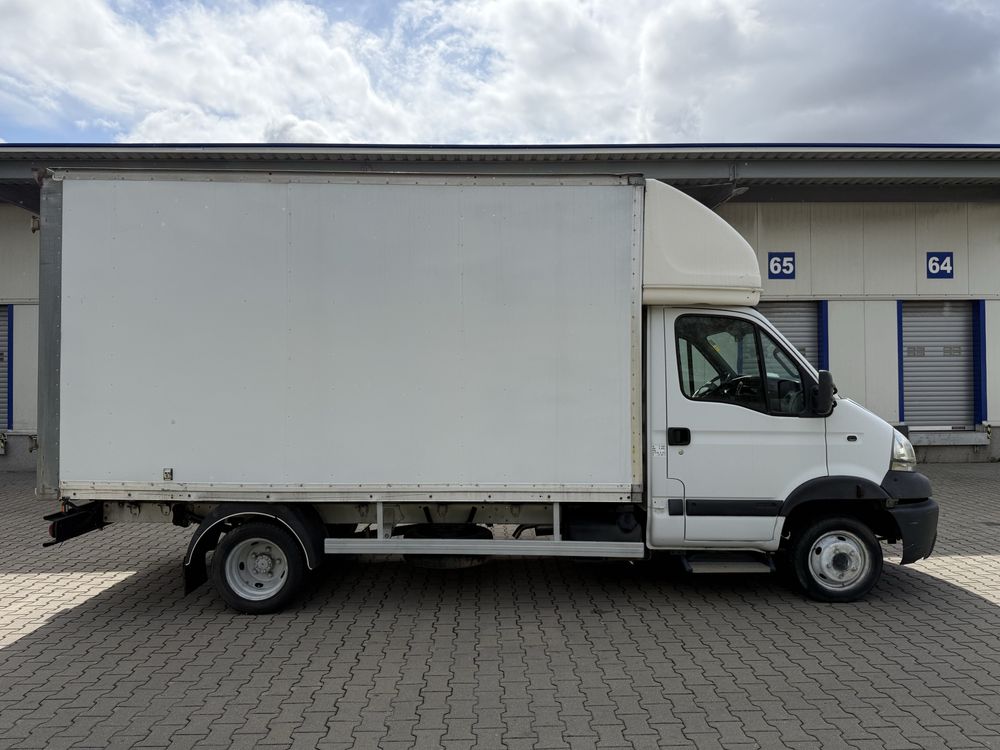 Renault Mascott 120