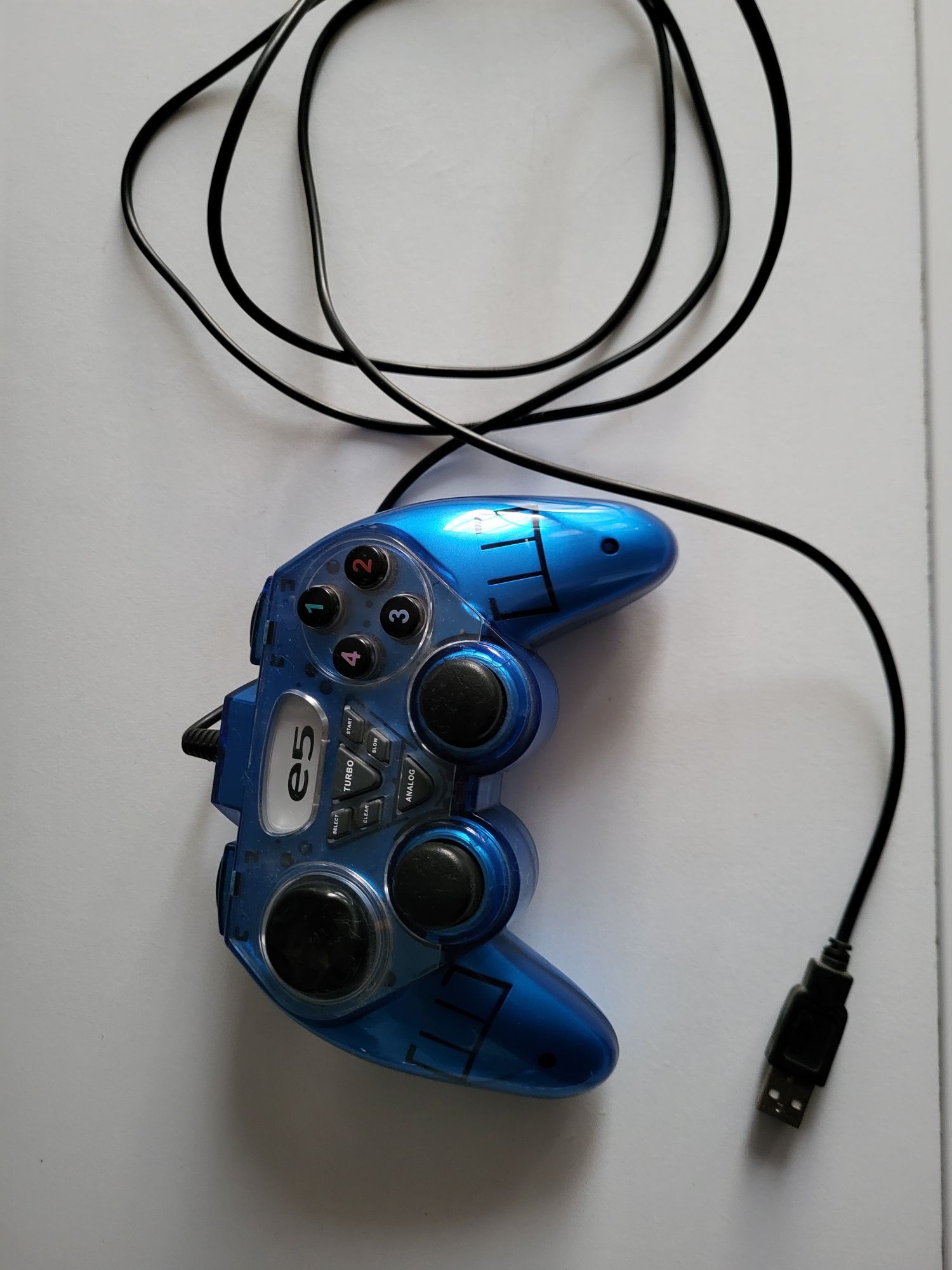 E5 VIBRA PC GAMEPAD GP029 
   •••••

 Zapam