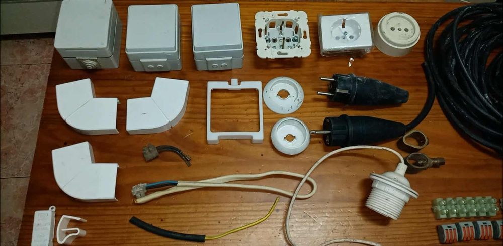 Material elétrico e de canalização