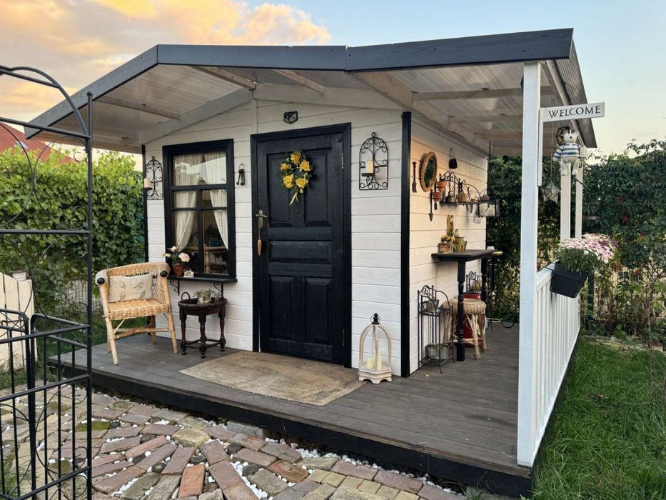 Гозподарскі будинки, сарай, хоз блок