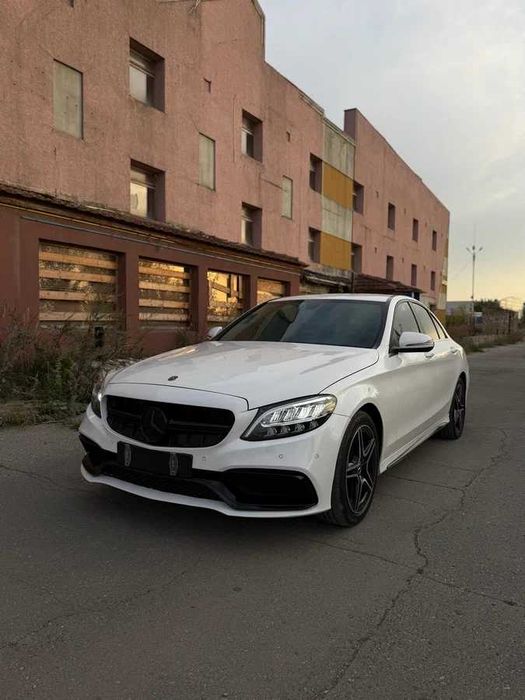 Mercedes-Benz C 2018