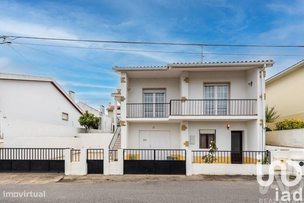 Moradia isolada T3 em Aljubarrota