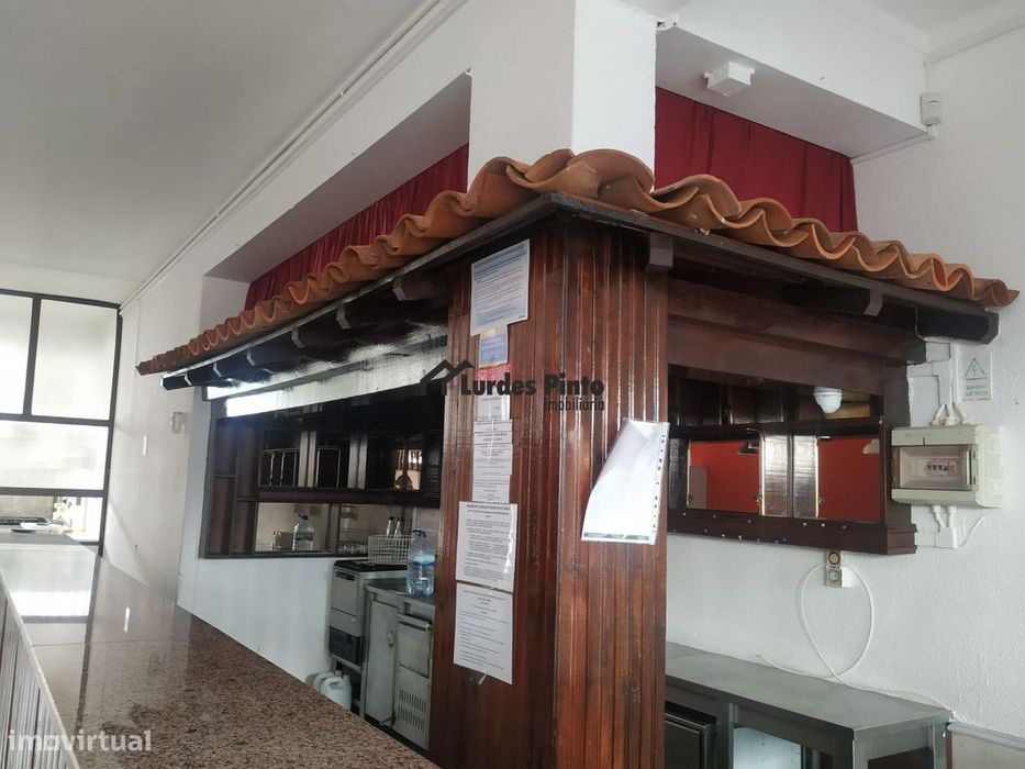 Vende-se café em Castelo Branco