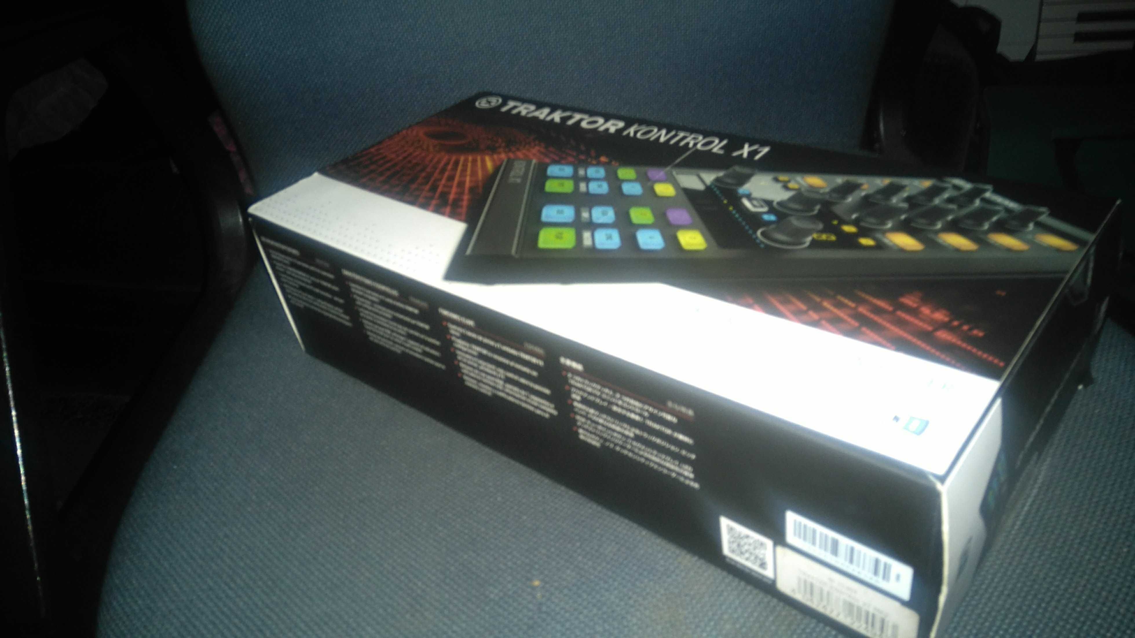 Traktor Kontrol X1 MK2 + Audio 2 MK1