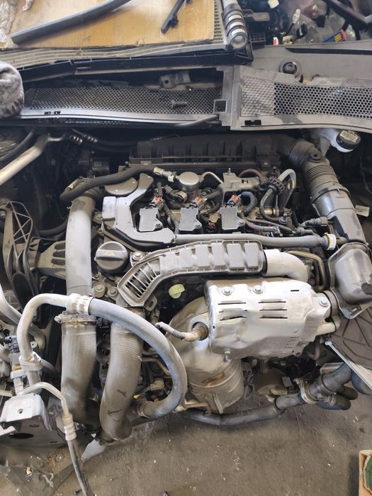 Motor Peugeot Citroen HN05