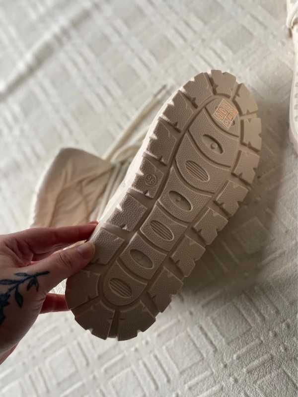 Buty emu Australia włoskie Italy kremowe pikowane śniegowce ugg 36