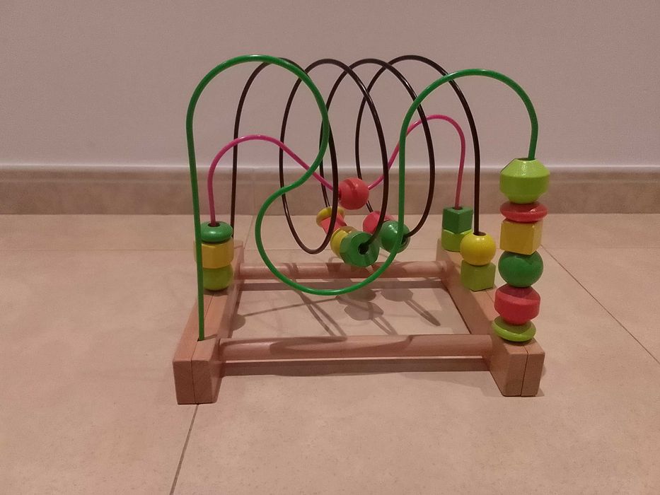 Labirinto de Contas Ikea