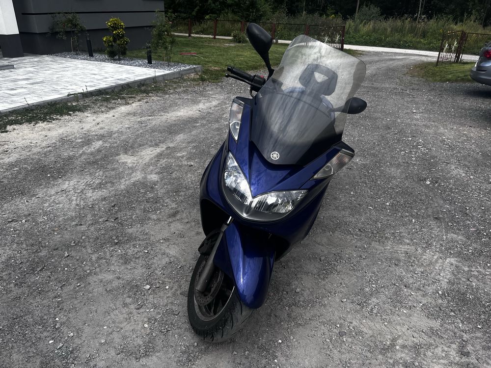 Yamaha majesty 400