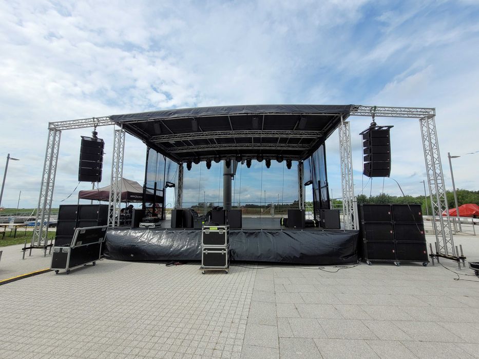 Scena Mobilna, obsługa imprez, nagłośnienie, oświetlenie.