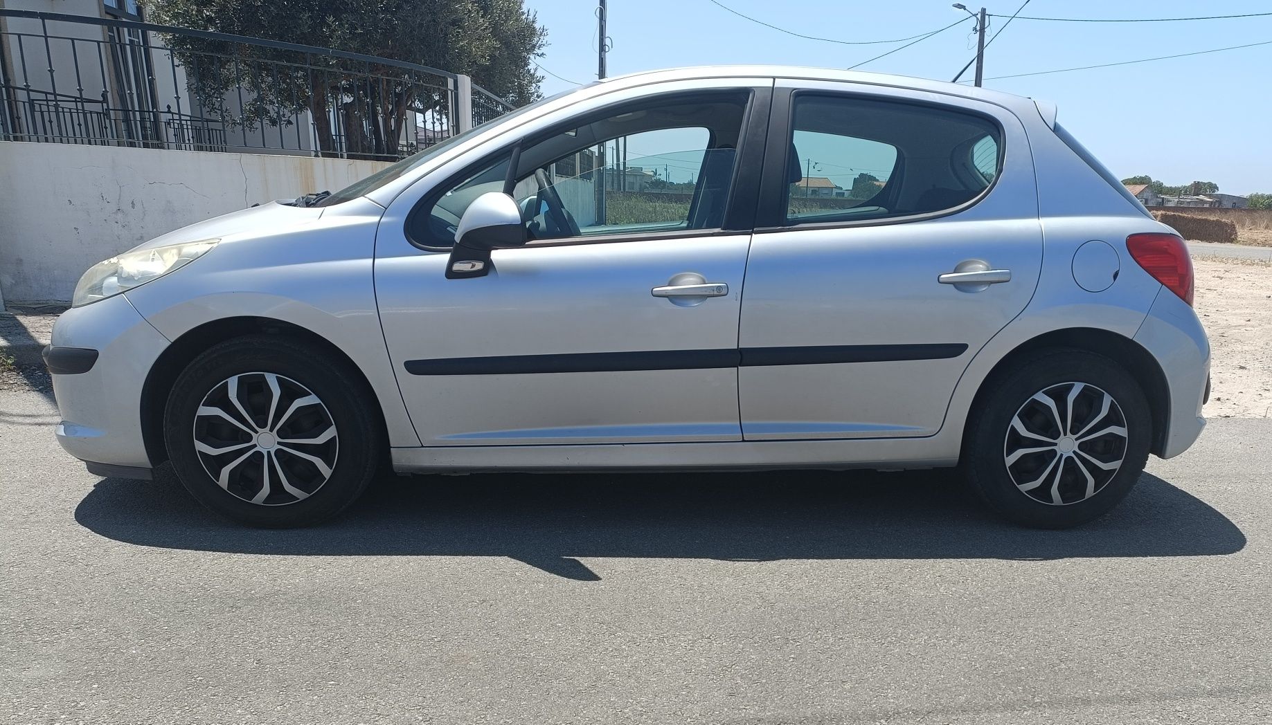 PEUGEOT 207 Hdi 1.4