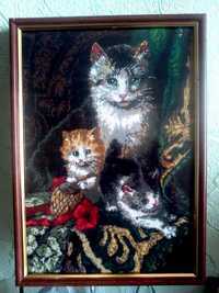 Картина "Кошка"вышита крестом в рамке