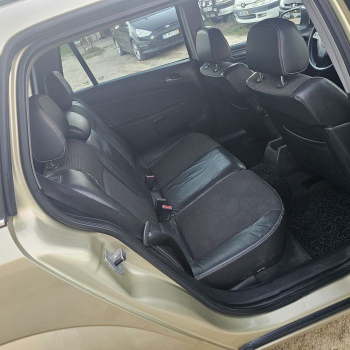 Opel Astra H Champanhe