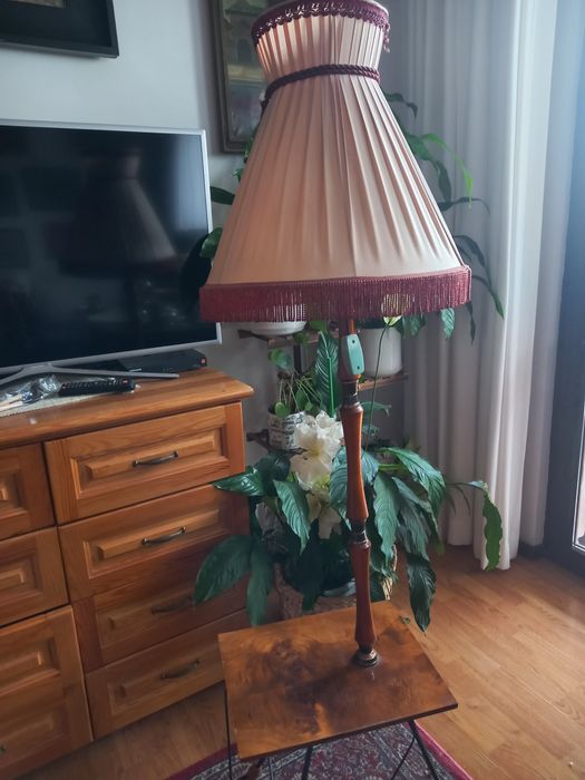 Lampa stojąca ( PRL )