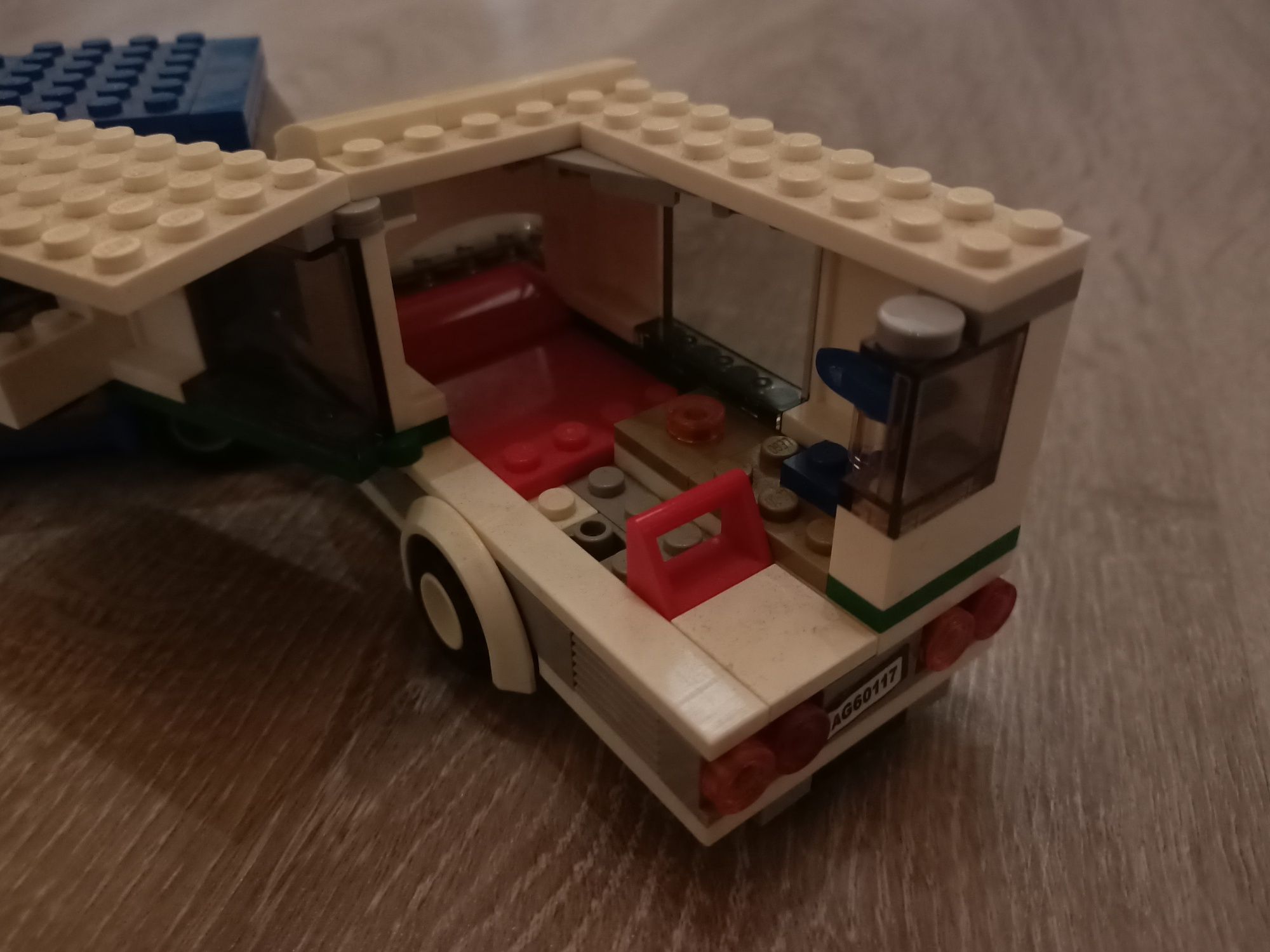 Lego 60117 City Van & Caravan