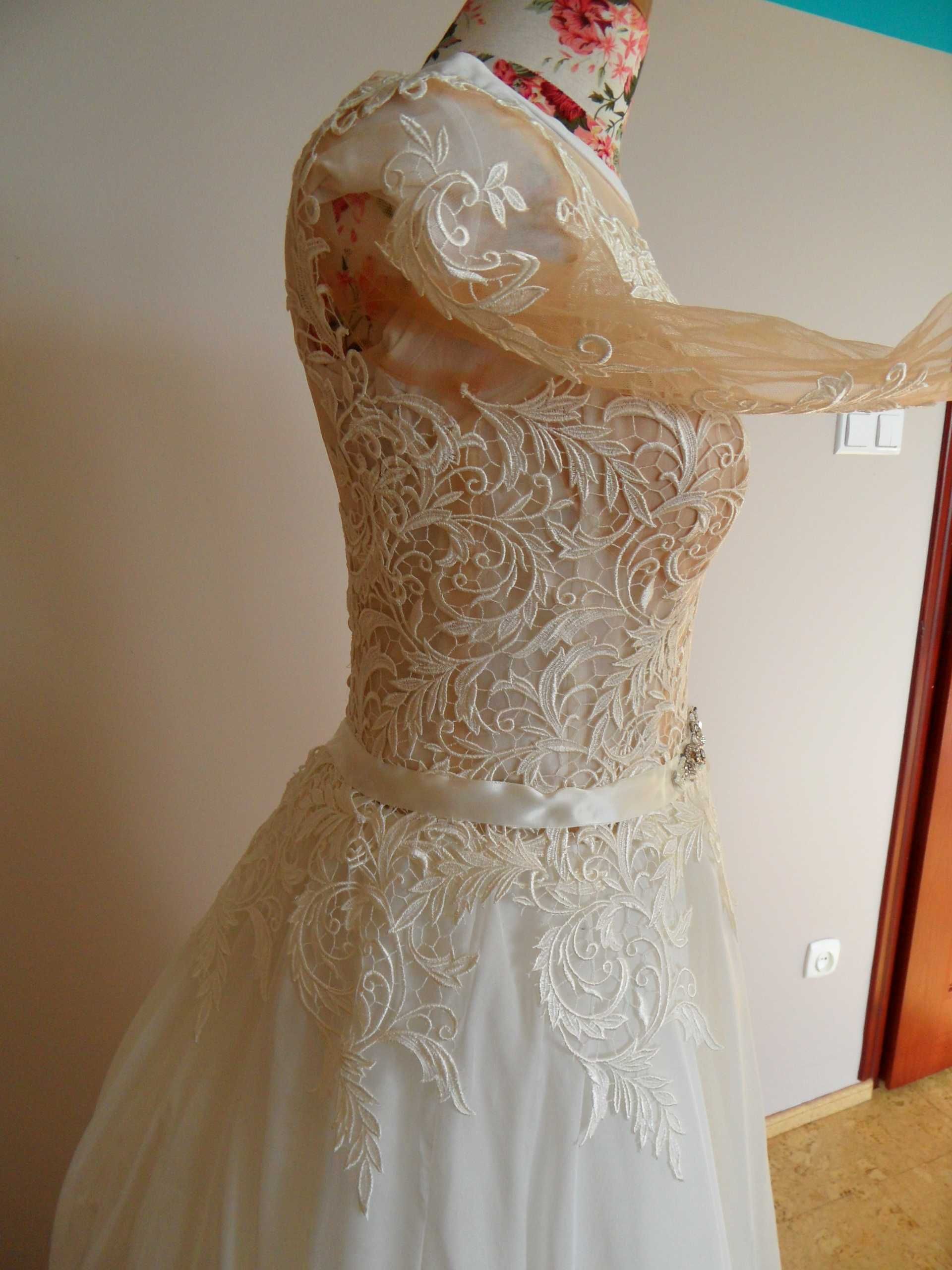 Suknia ślubna - jest wiele, ale zobacz wyjątkową!