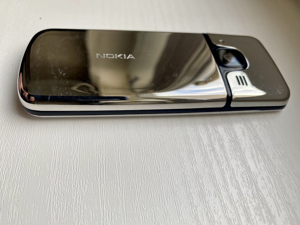 Nokia 6700 C - 1