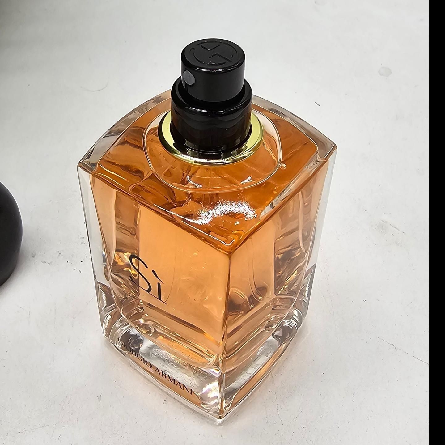 Giorgio Armani Si  Армані Сі Парфумована вода для жінок 50 ml Оригінал