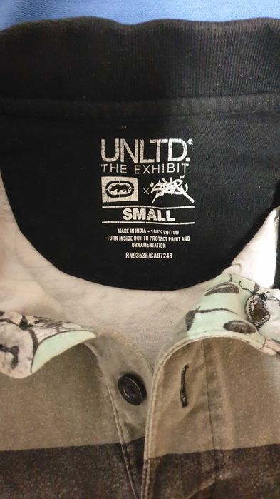 Polo Ecko listado, preto, cinza e texturas, tamanho S