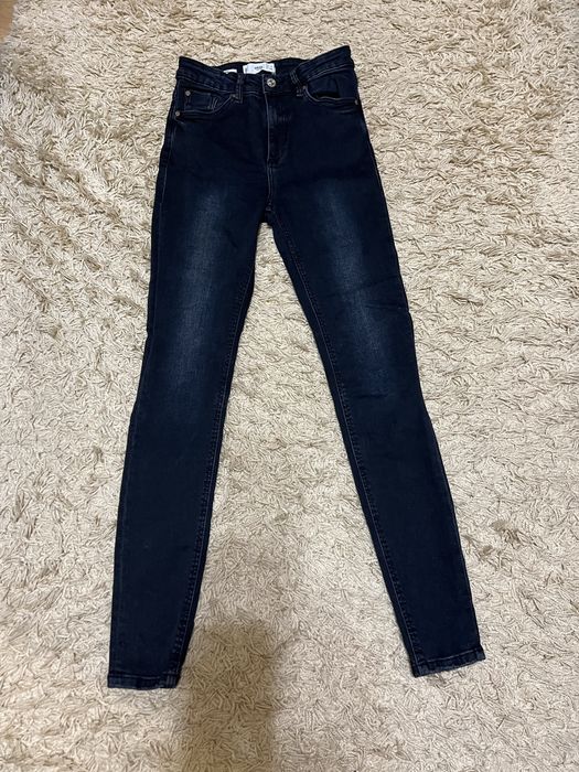 Джинси  фірмові скіні