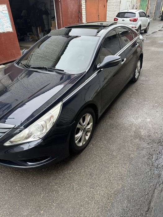 Hyundai Sonata 2011 офіціна