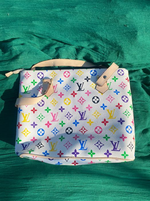 Letnia torebka w kolorowe wzory