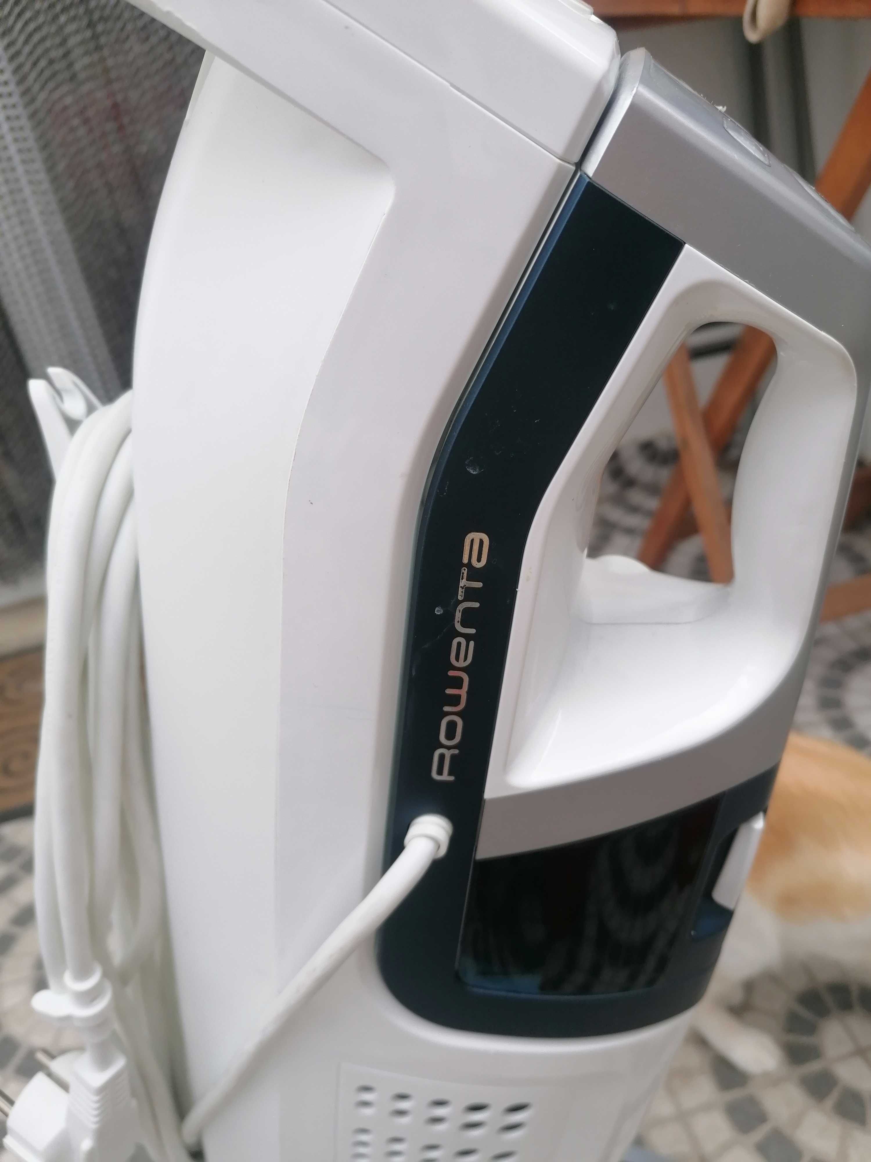Aspirador vertical a vapor Rowenta com garantia