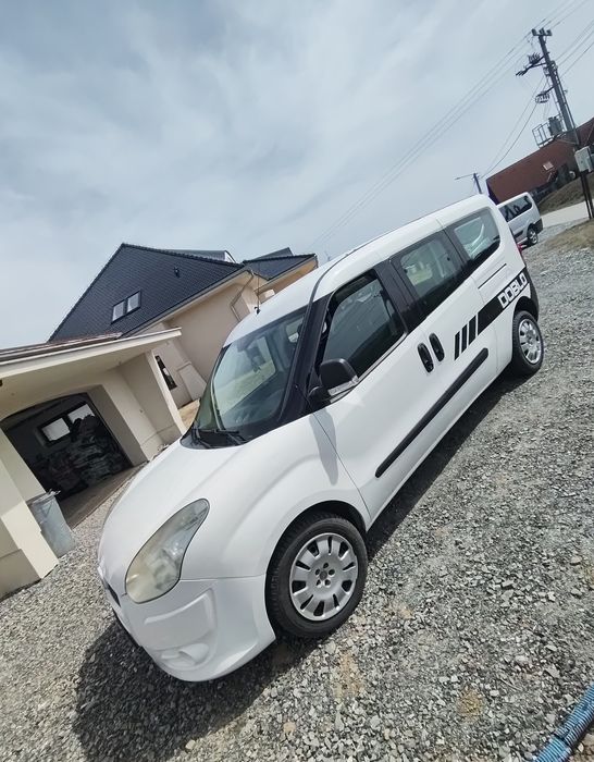 Sprzedam Fiata doblo Long