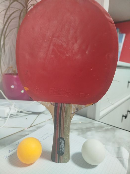 Продаю ракетку за 700 грн